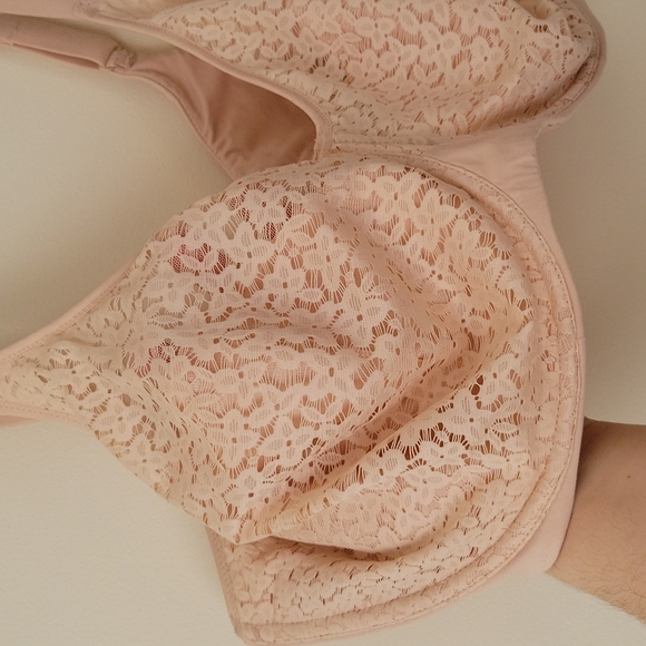 Chantelle Women's Norah Comfort Underwire Bra- Size 40DDDD - Picture 4 of 8